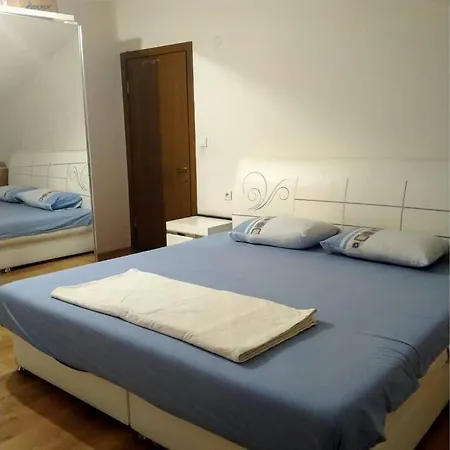 Sahile 1 Km Doga Manzarali Dublex Daire * Fethiye